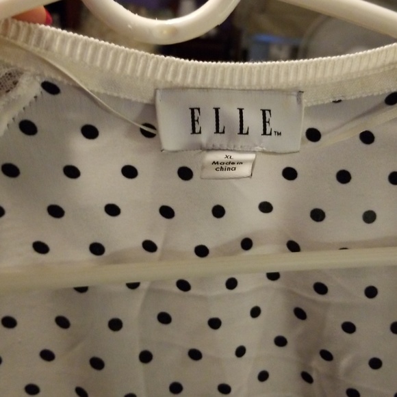 Lightweight spring white and polka dot sweater - Picture 3 of 3